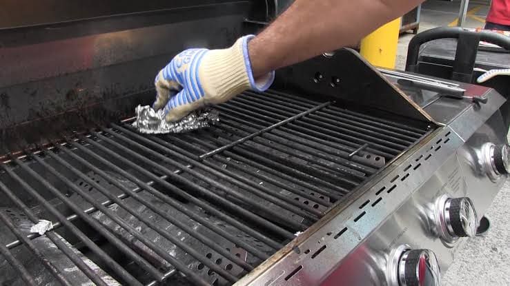 gas grill cleaning service